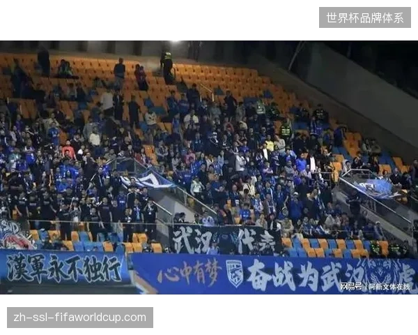 戴维森离队后进攻乏力，武汉三镇深陷保级区亟待调整